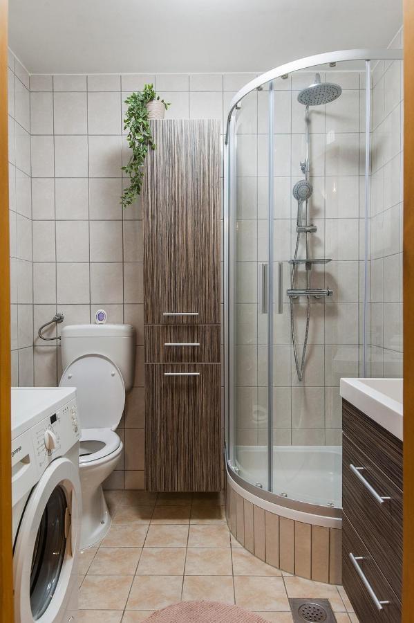 Arena Apartment Osijek Bagian luar foto